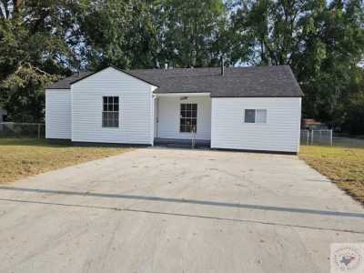 Home For Sale in Wake Village, Texas