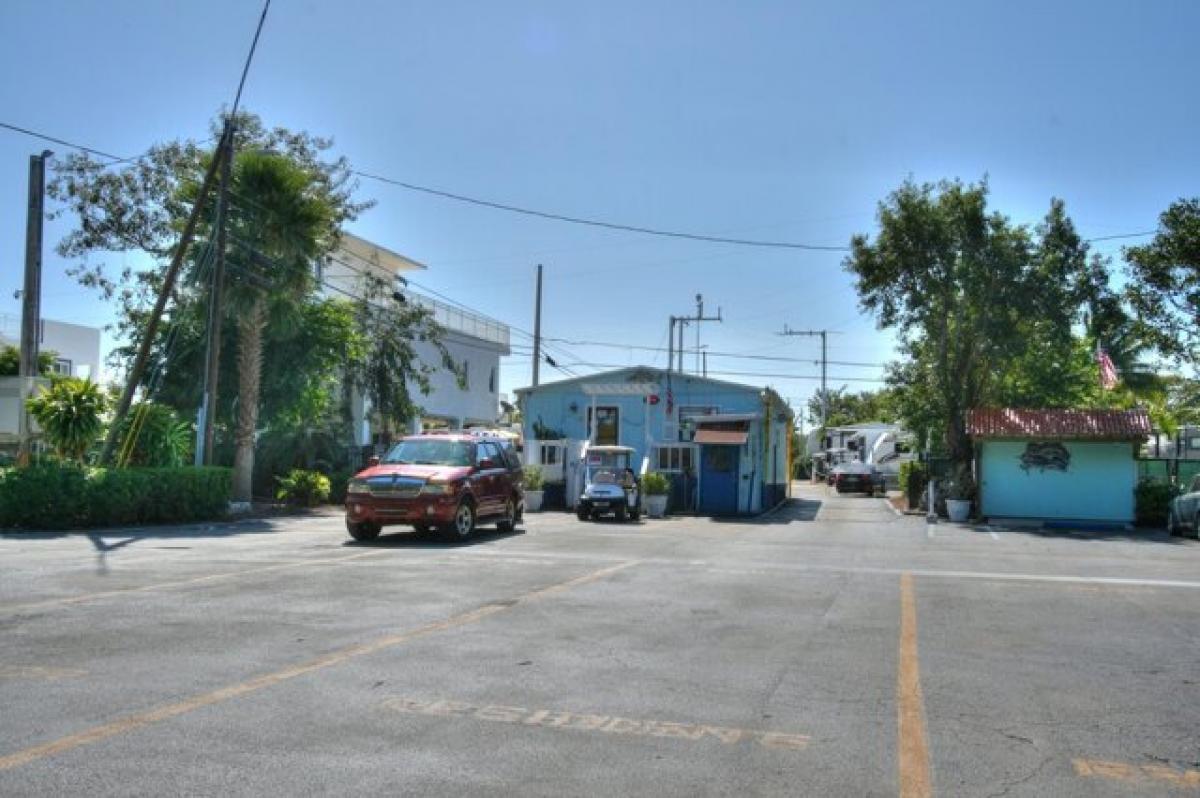 Picture of Residential Land For Sale in Key Largo, Florida, United States