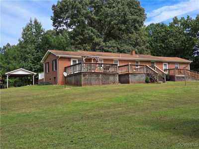 Home For Sale in Dillwyn, Virginia