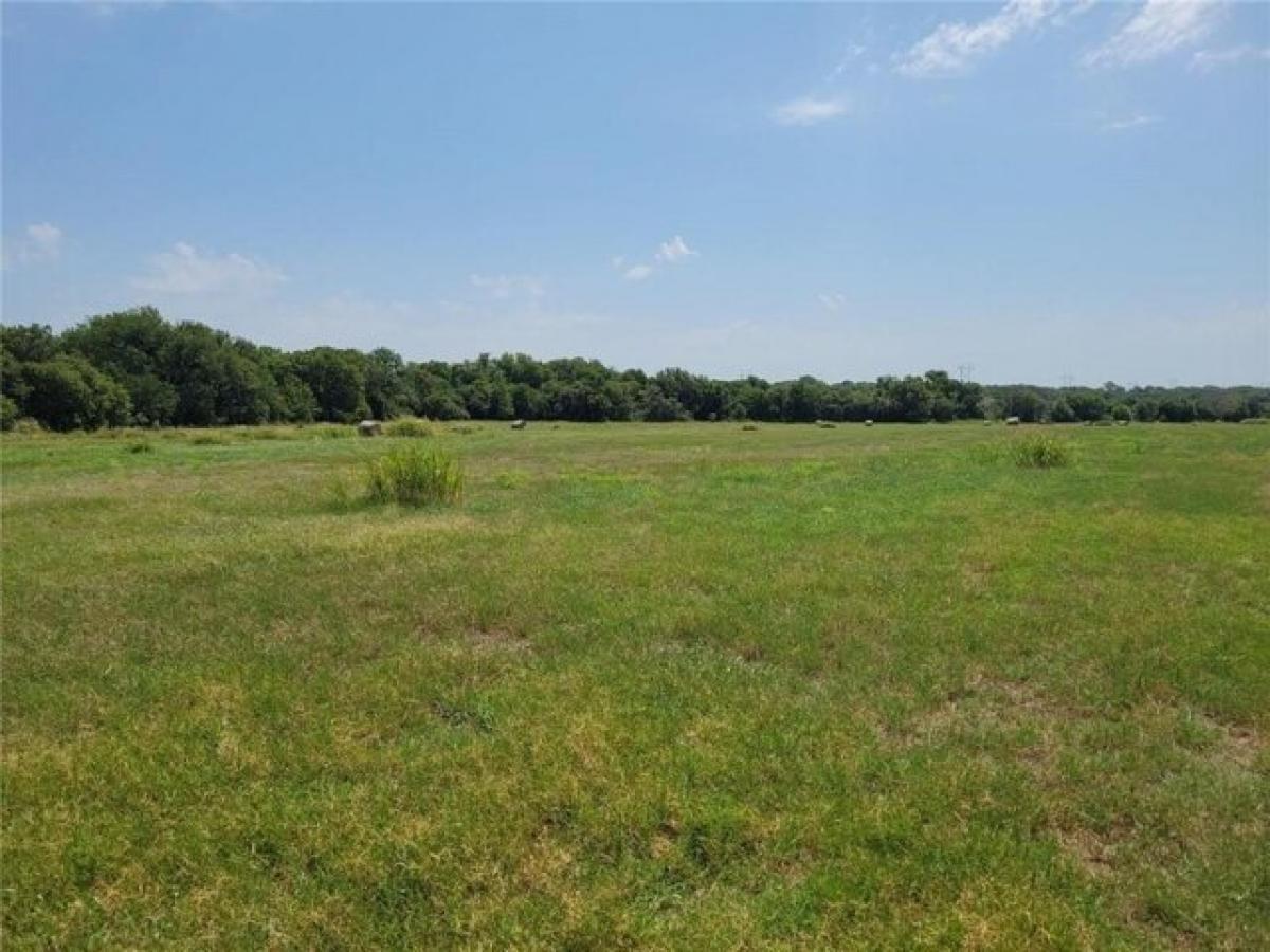 Picture of Residential Land For Sale in Arcadia, Oklahoma, United States