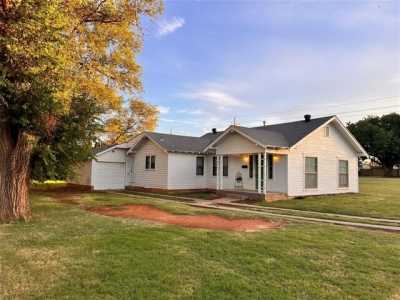 Home For Sale in Elk City, Oklahoma