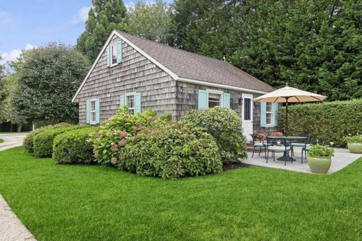 Picture of Home For Rent in East Hampton, New York, United States