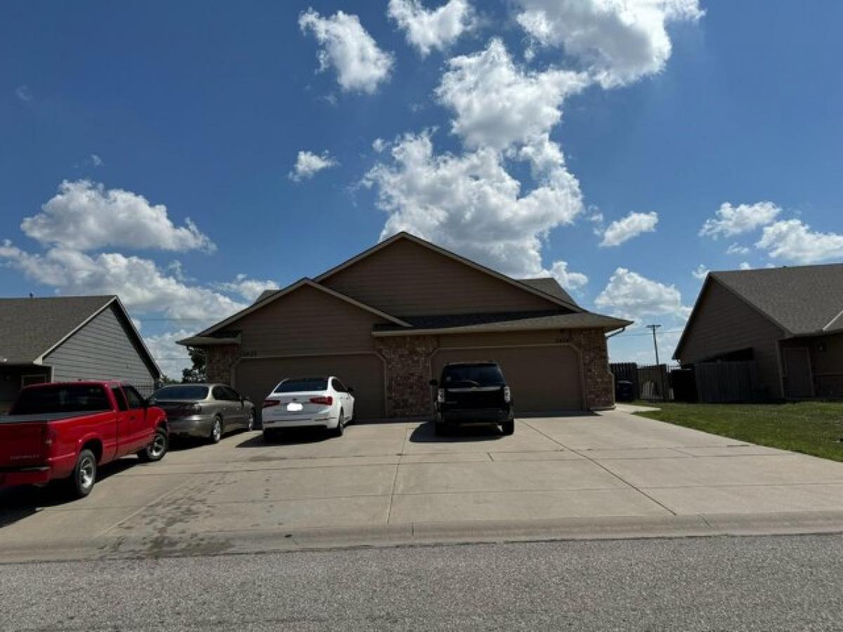 Picture of Home For Sale in Kechi, Kansas, United States