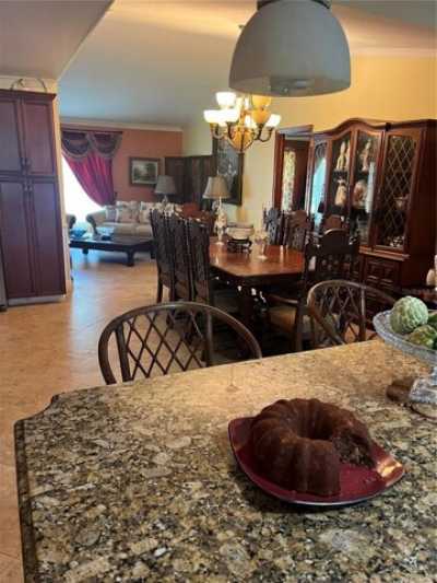 Home For Sale in Oviedo, Florida