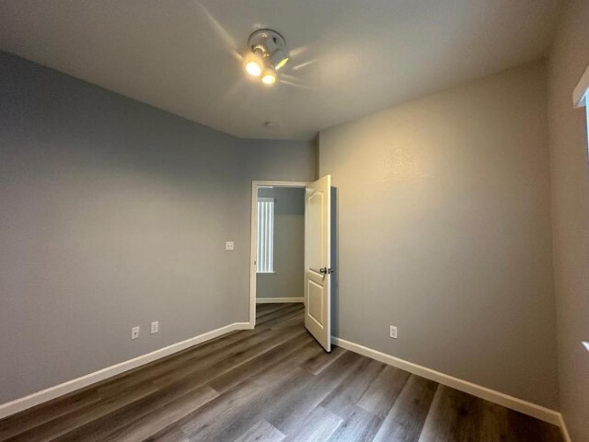 Picture of Home For Rent in Fresno, California, United States