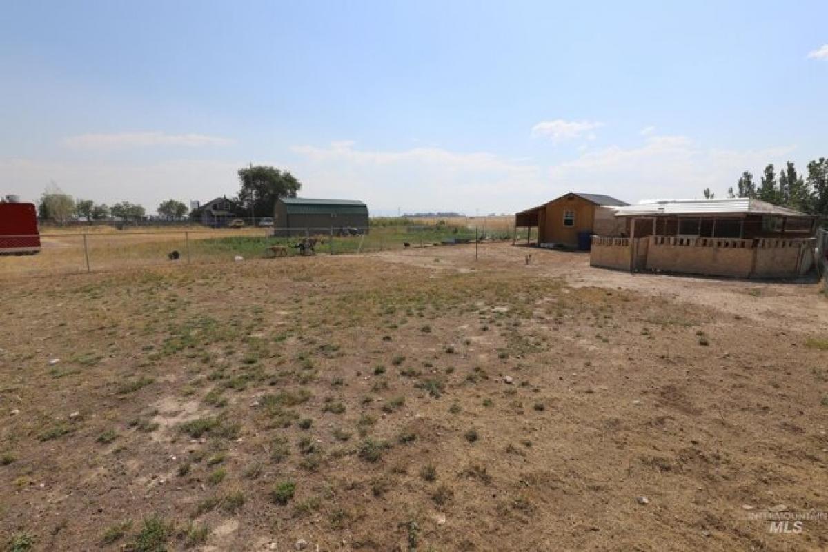 Picture of Home For Sale in Hollister, Idaho, United States