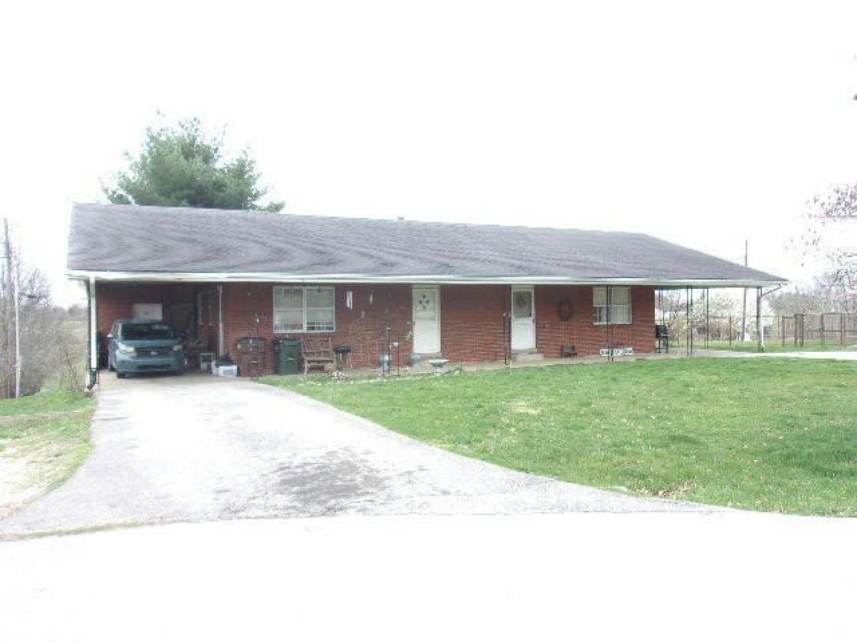 Picture of Home For Sale in Mount Sterling, Kentucky, United States