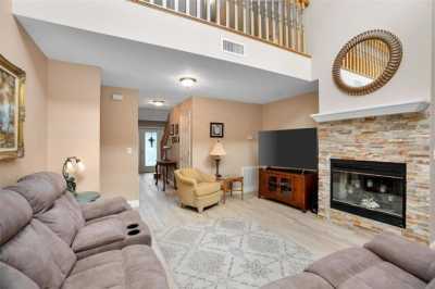 Home For Sale in Deland, Florida