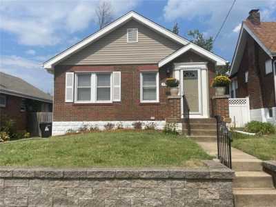 Home For Sale in University City, Missouri