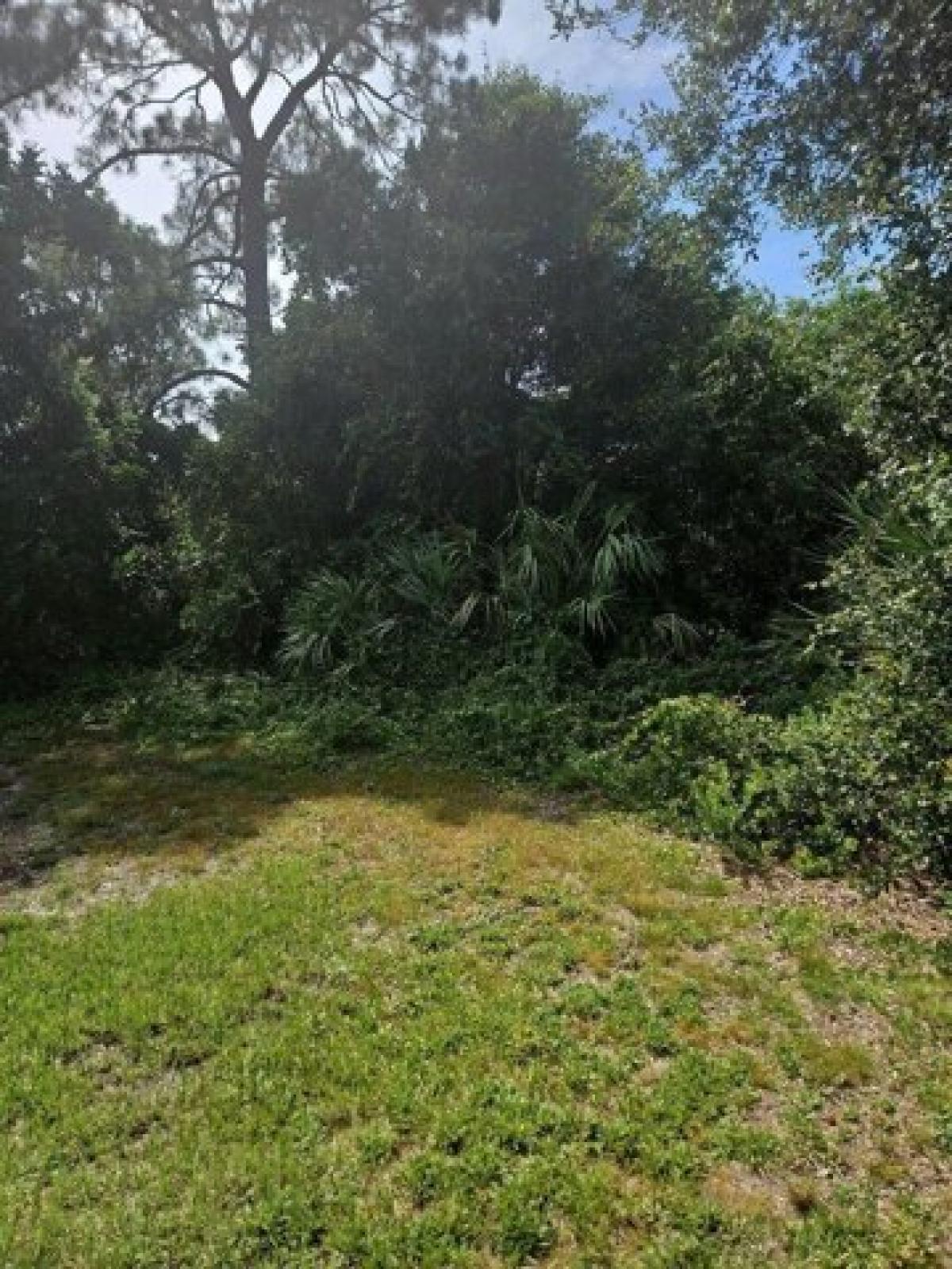 Picture of Residential Land For Sale in Port Saint Lucie, Florida, United States