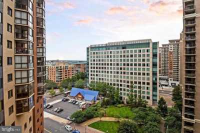 Home For Rent in Arlington, Virginia