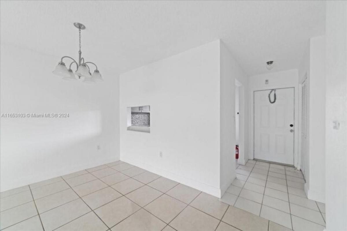 Picture of Home For Sale in Miami Gardens, Florida, United States