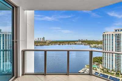 Home For Sale in North Miami Beach, Florida