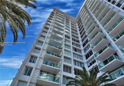 Apartment For Rent in Miami Beach, Florida