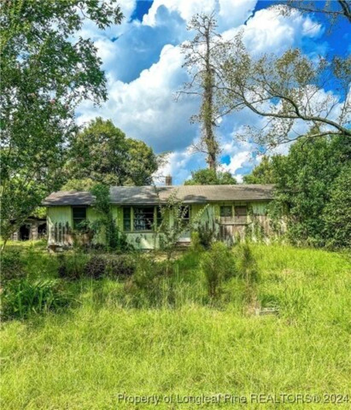 Picture of Home For Sale in Fairmont, North Carolina, United States