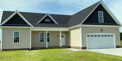 Home For Sale in Elizabeth City, North Carolina