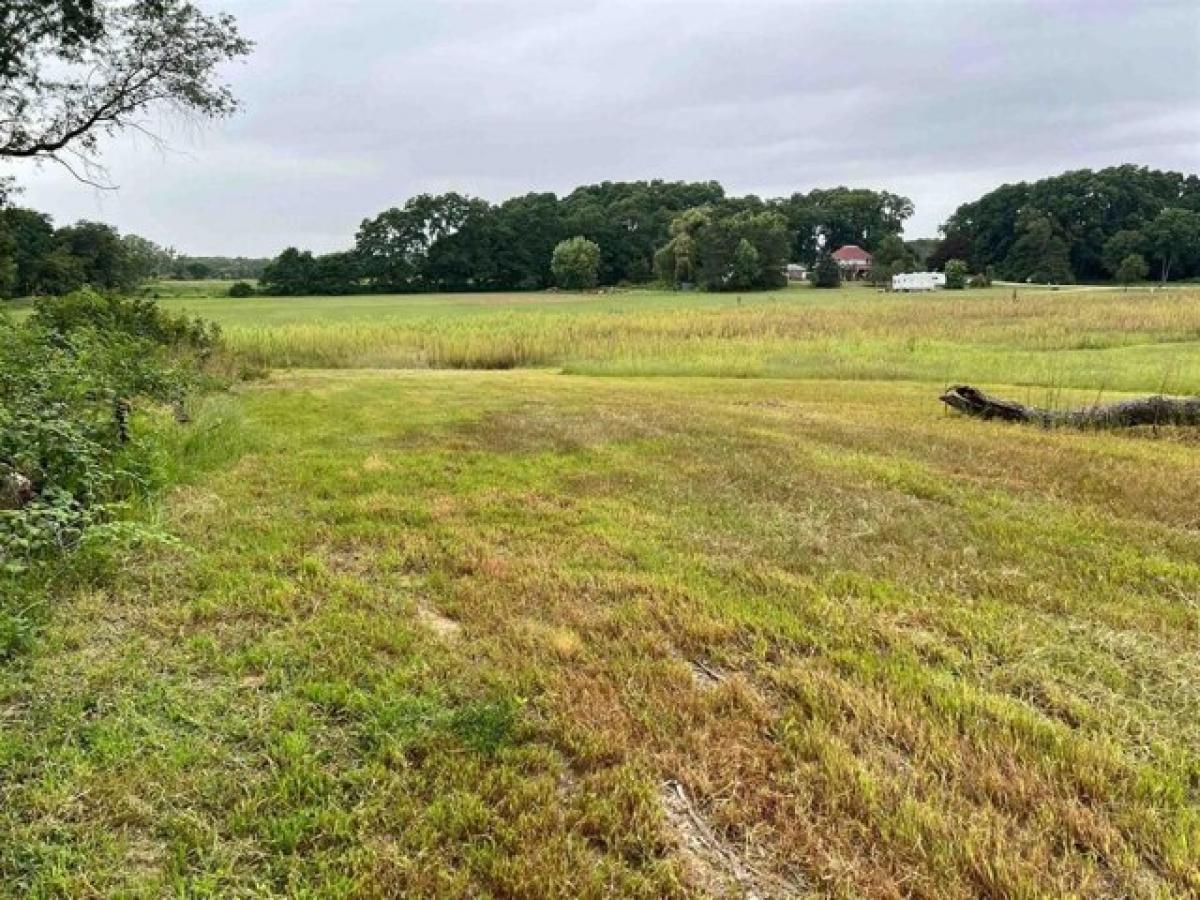 Picture of Residential Land For Sale in Reedsburg, Wisconsin, United States