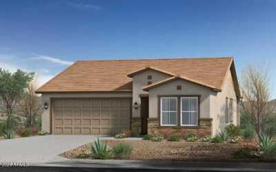 Home For Sale in Goodyear, Arizona