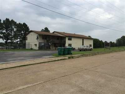 Home For Sale in Flippin, Arkansas