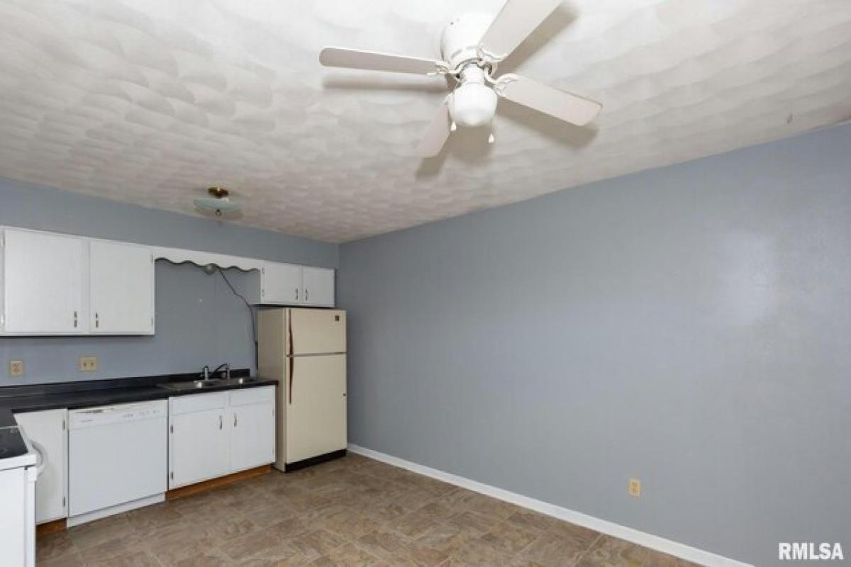 Picture of Apartment For Rent in Bettendorf, Iowa, United States