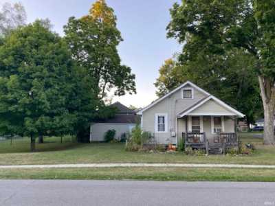 Home For Sale in Huntertown, Indiana