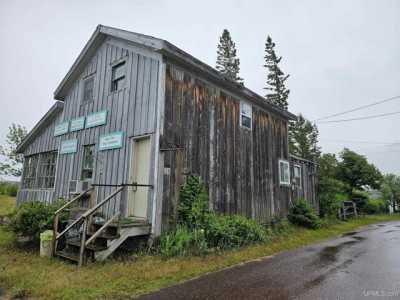 Home For Sale in Eagle Harbor, Michigan