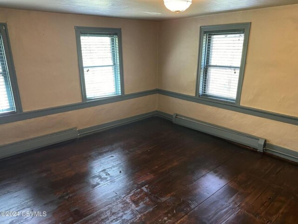 Picture of Home For Rent in Lewisburg, Pennsylvania, United States