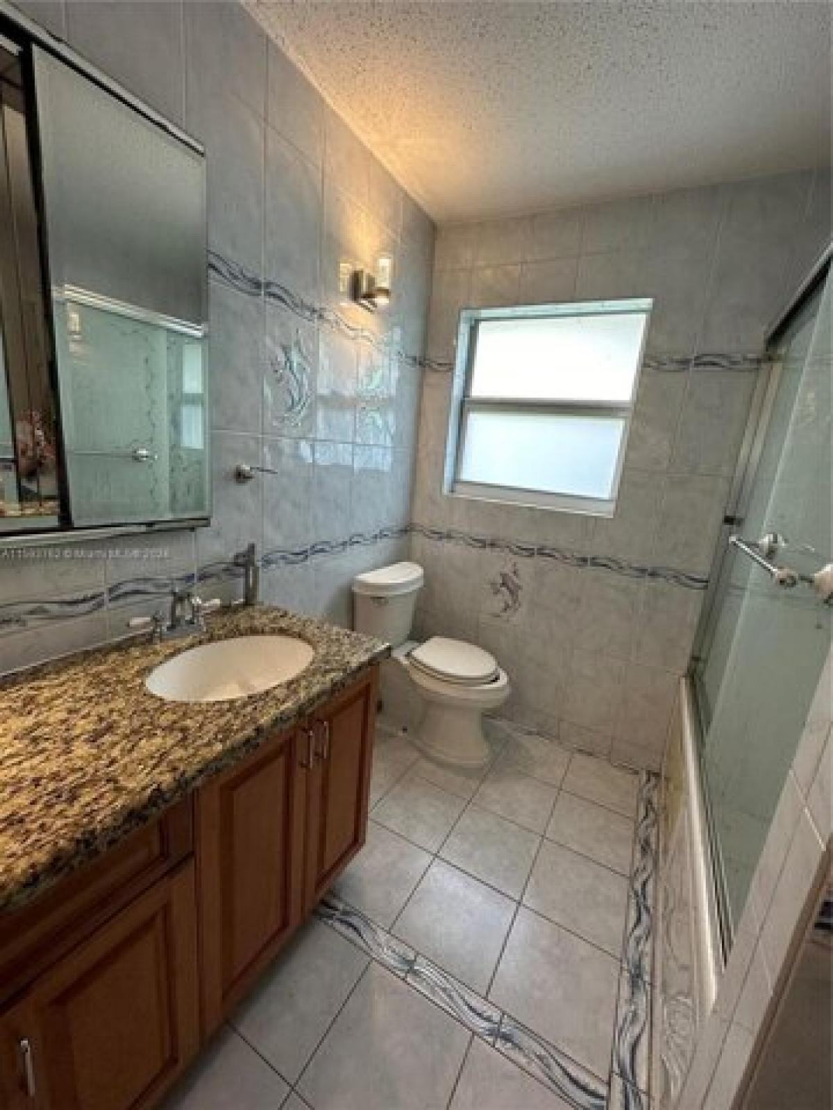 Picture of Home For Sale in Coral Springs, Florida, United States