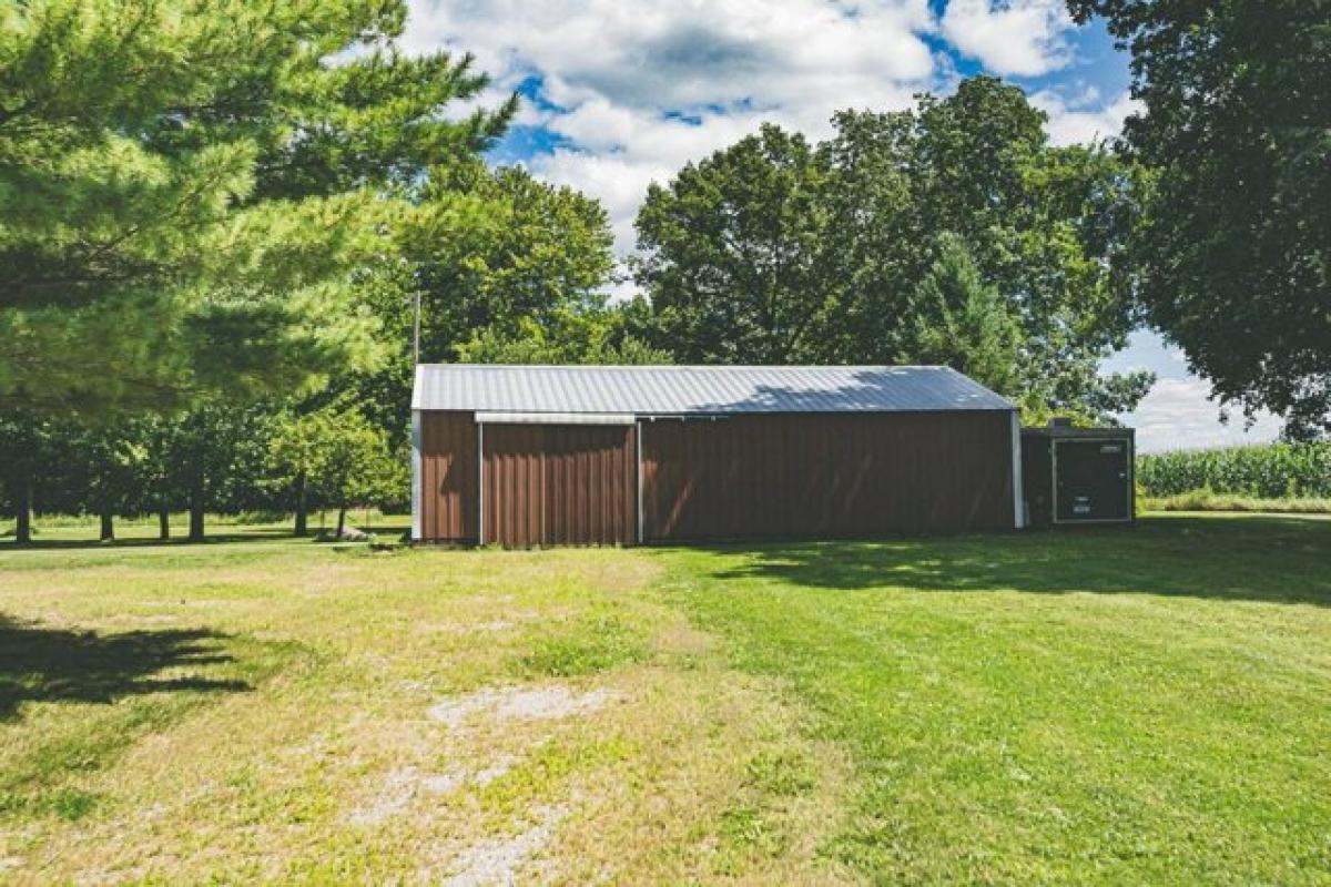 Picture of Home For Sale in Leslie, Michigan, United States