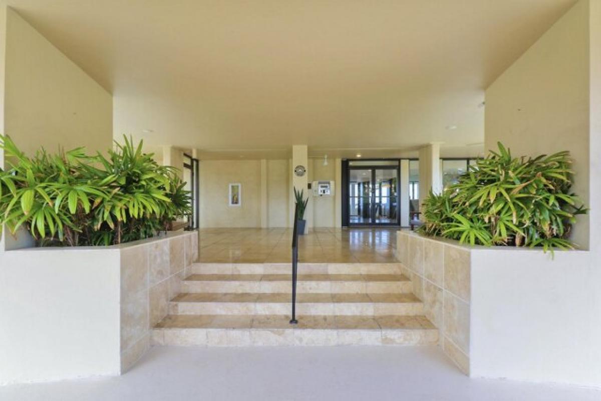 Picture of Home For Sale in North Palm Beach, Florida, United States