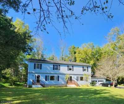 Home For Sale in Stillwater, New Jersey