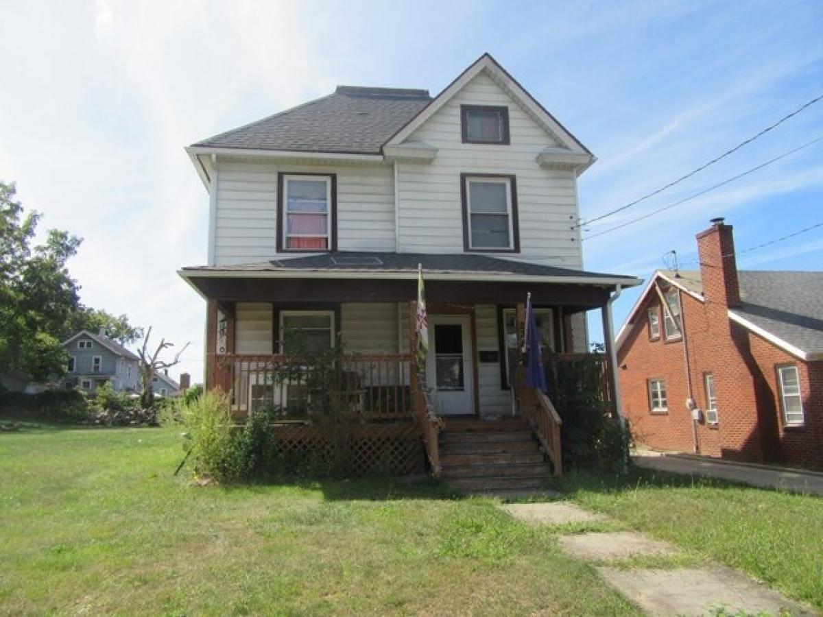 Picture of Home For Sale in Mansfield, Ohio, United States