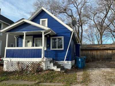 Home For Sale in Lorain, Ohio