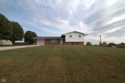 Home For Sale in Mooresville, Indiana