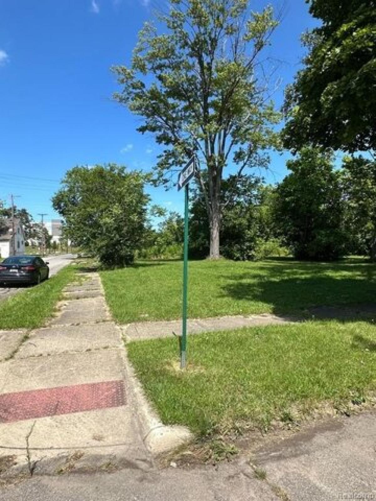 Picture of Residential Land For Sale in Highland Park, Michigan, United States