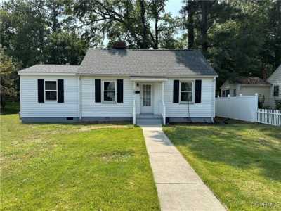 Home For Sale in Sandston, Virginia