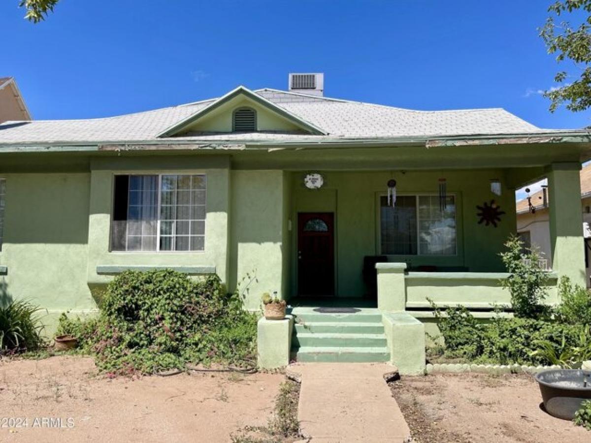 Picture of Home For Sale in Douglas, Arizona, United States