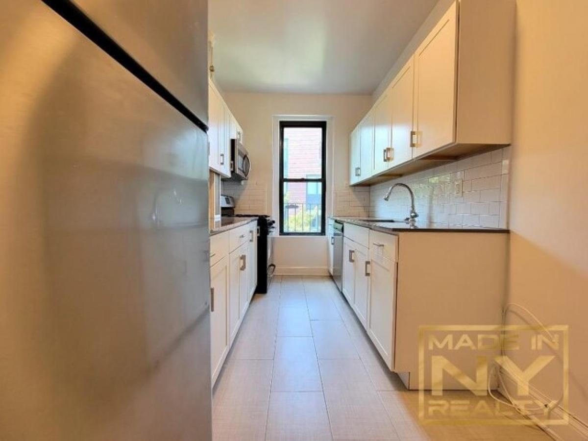 Picture of Apartment For Rent in Astoria, New York, United States