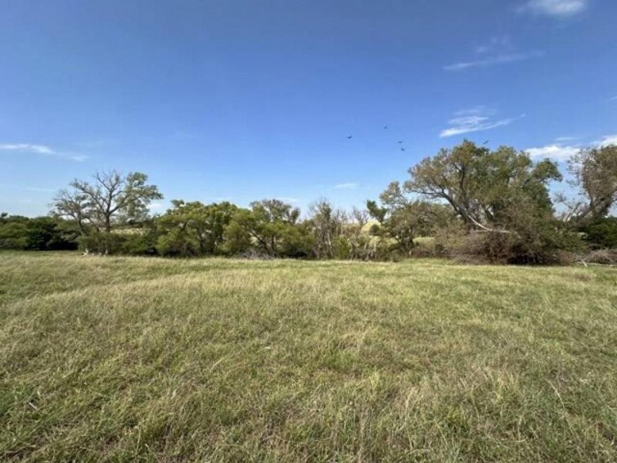 Picture of Residential Land For Sale in Canton, Oklahoma, United States