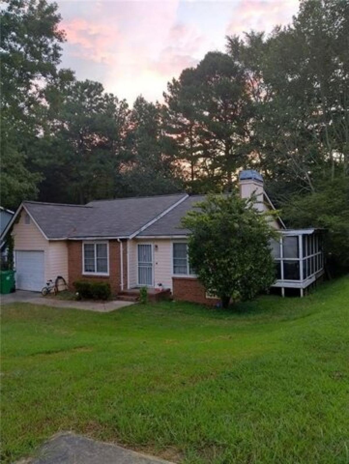 Picture of Home For Sale in Lithonia, Georgia, United States