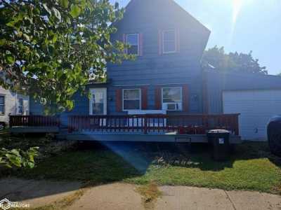 Home For Sale in Eldon, Iowa