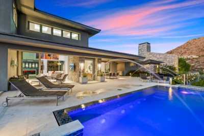 Home For Sale in Paradise Valley, Arizona