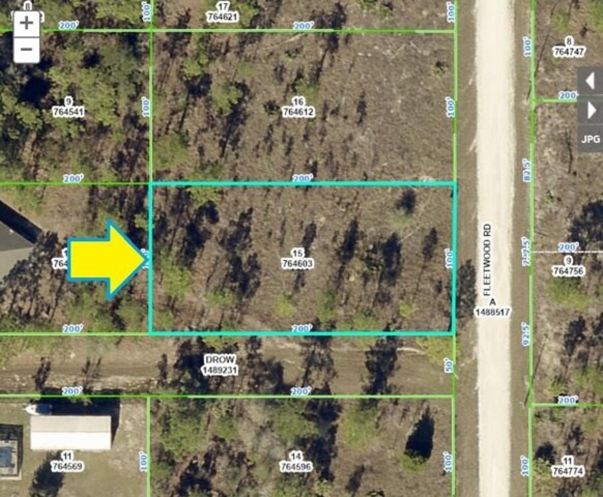 Picture of Residential Land For Sale in Weeki Wachee, Florida, United States