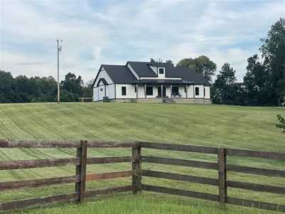 Home For Sale in Brownsville, Kentucky