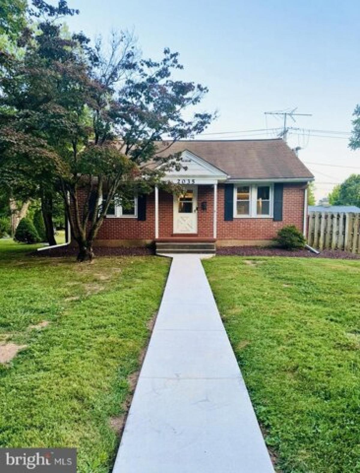 Picture of Home For Sale in Hatfield, Pennsylvania, United States