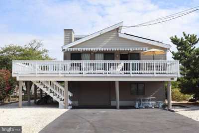 Home For Sale in Barnegat Light, New Jersey