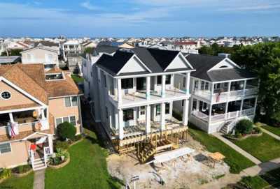 Home For Sale in Ocean City, New Jersey