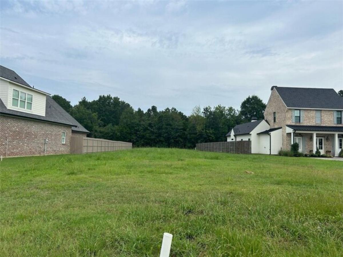 Picture of Residential Land For Sale in Shreveport, Louisiana, United States