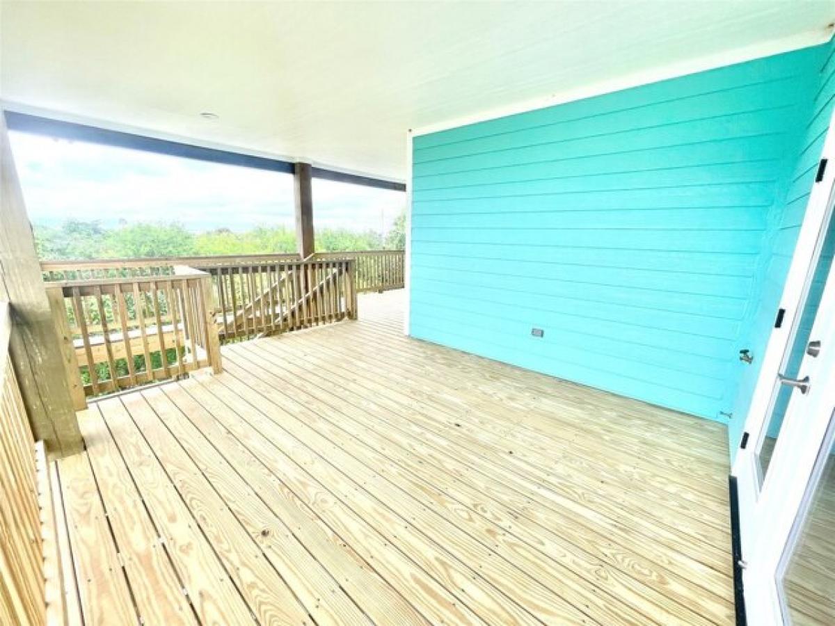 Picture of Home For Sale in Seadrift, Texas, United States