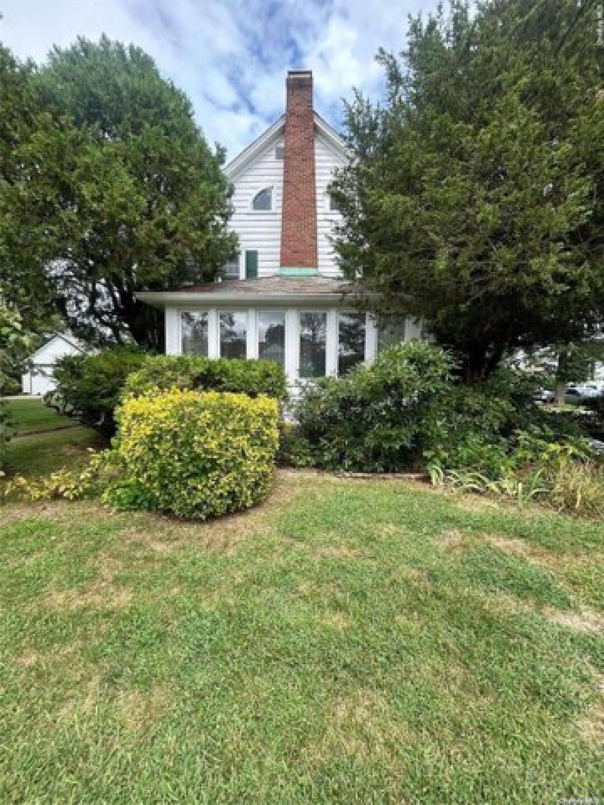 Picture of Home For Sale in Hempstead, New York, United States